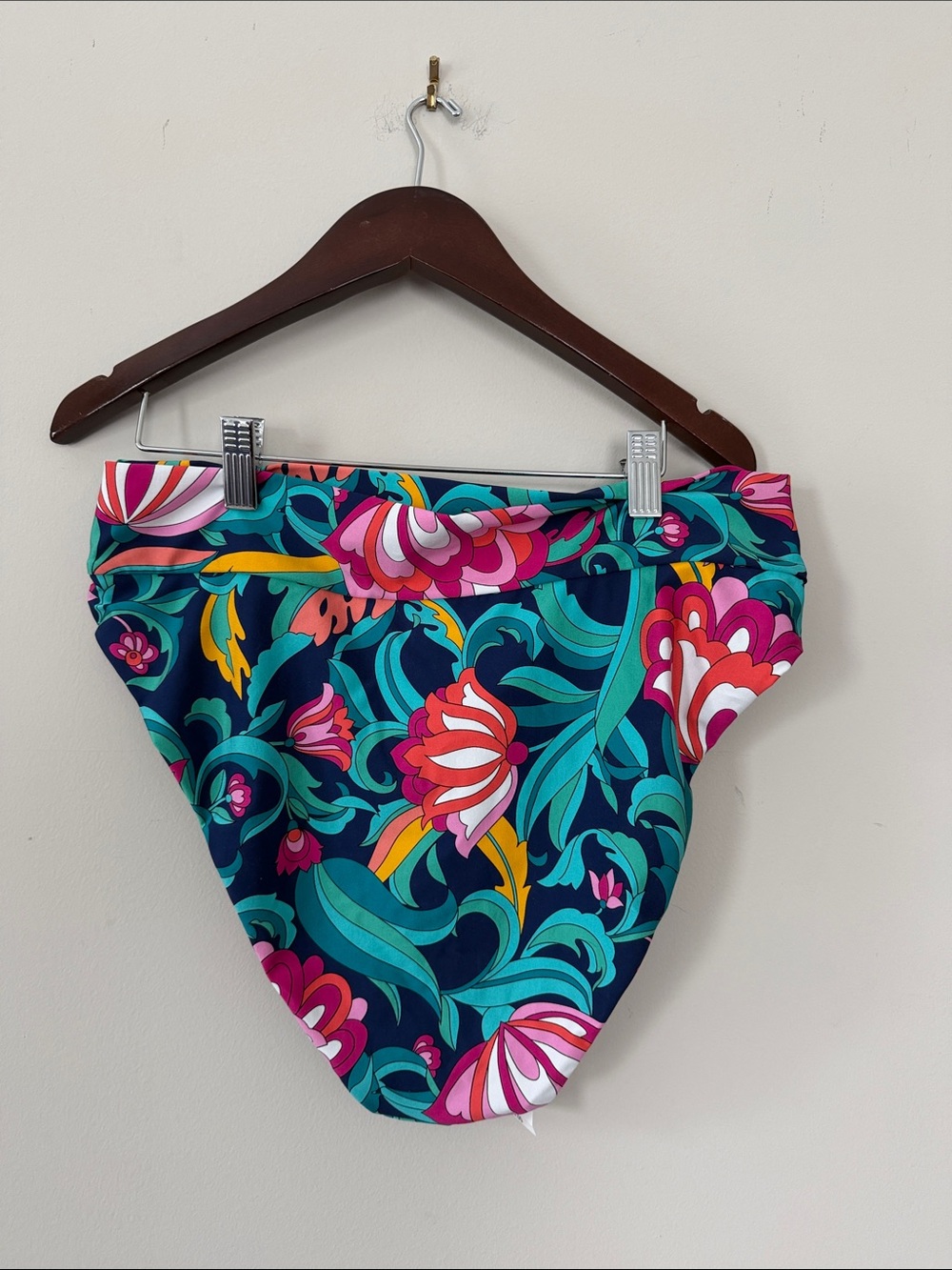 Trina Turk Teal Navy Pink Floral Bikini with Matching Sarong - Picture 6 of 9